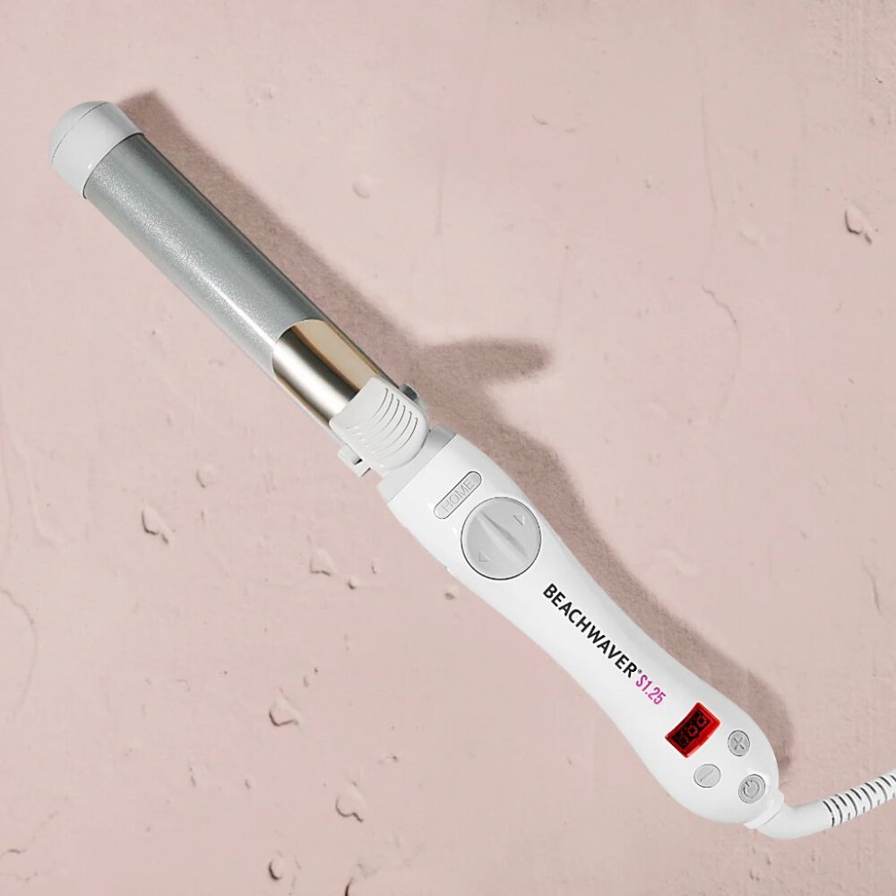Beachwaver® S1 Dual Voltage White Rotating Curling Iron